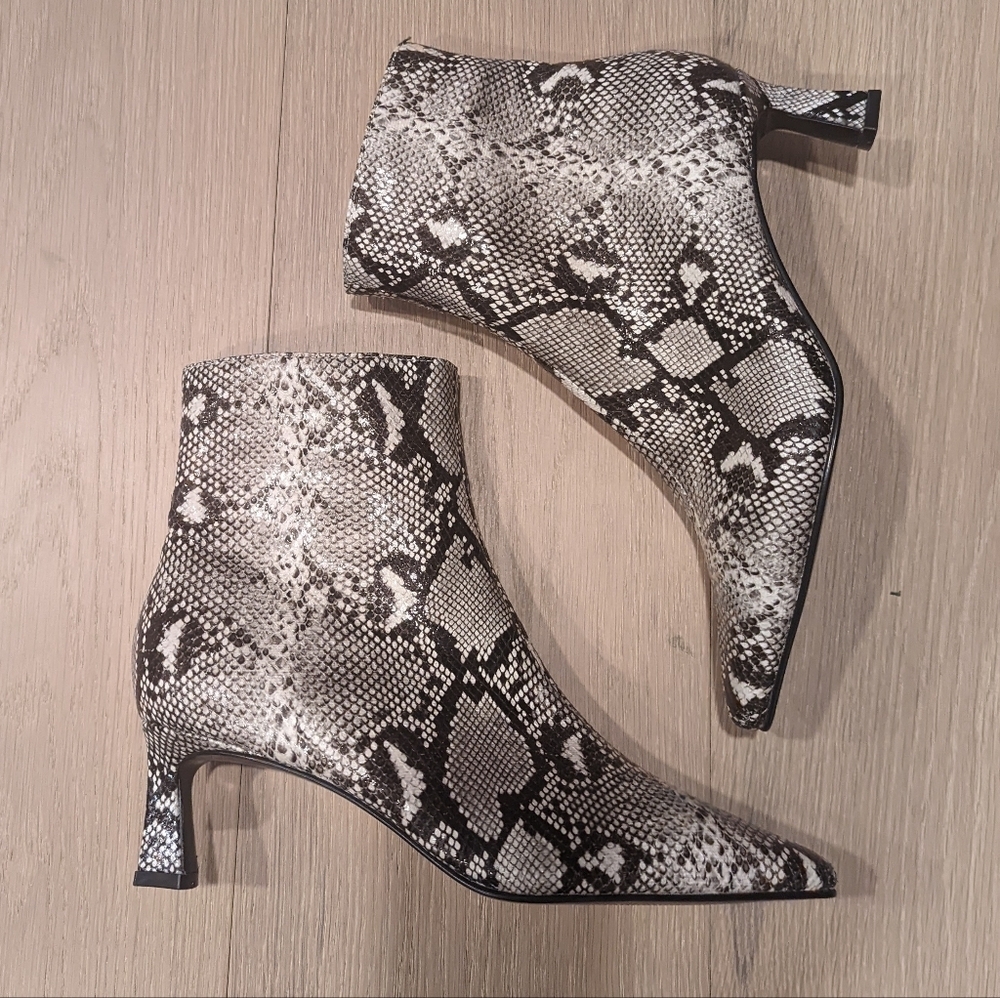 Steve Madden Black and White Snakeskin Ankle Booties